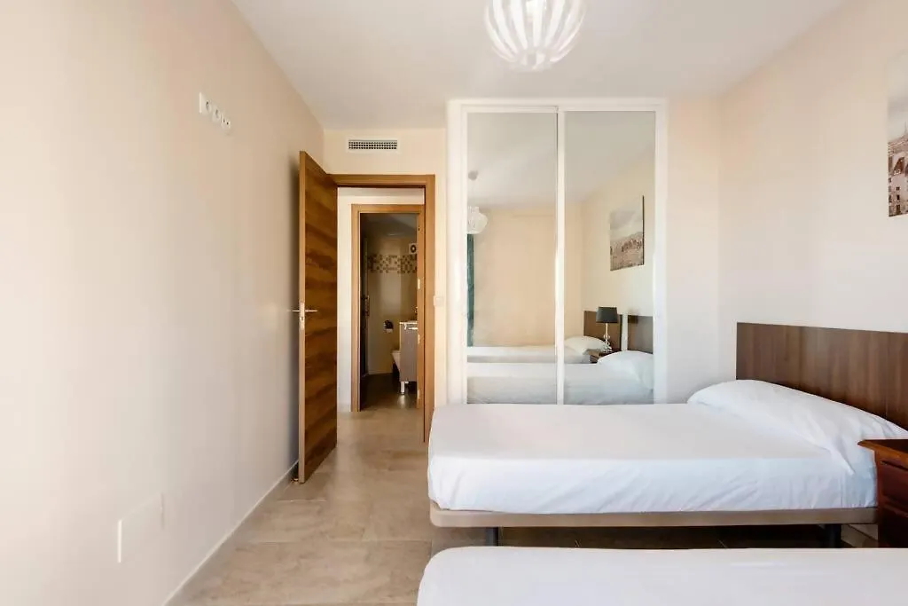 Amplio Con Vistas Al Mar Y Piscina En Benalmadena Διαμέρισμα 0*,